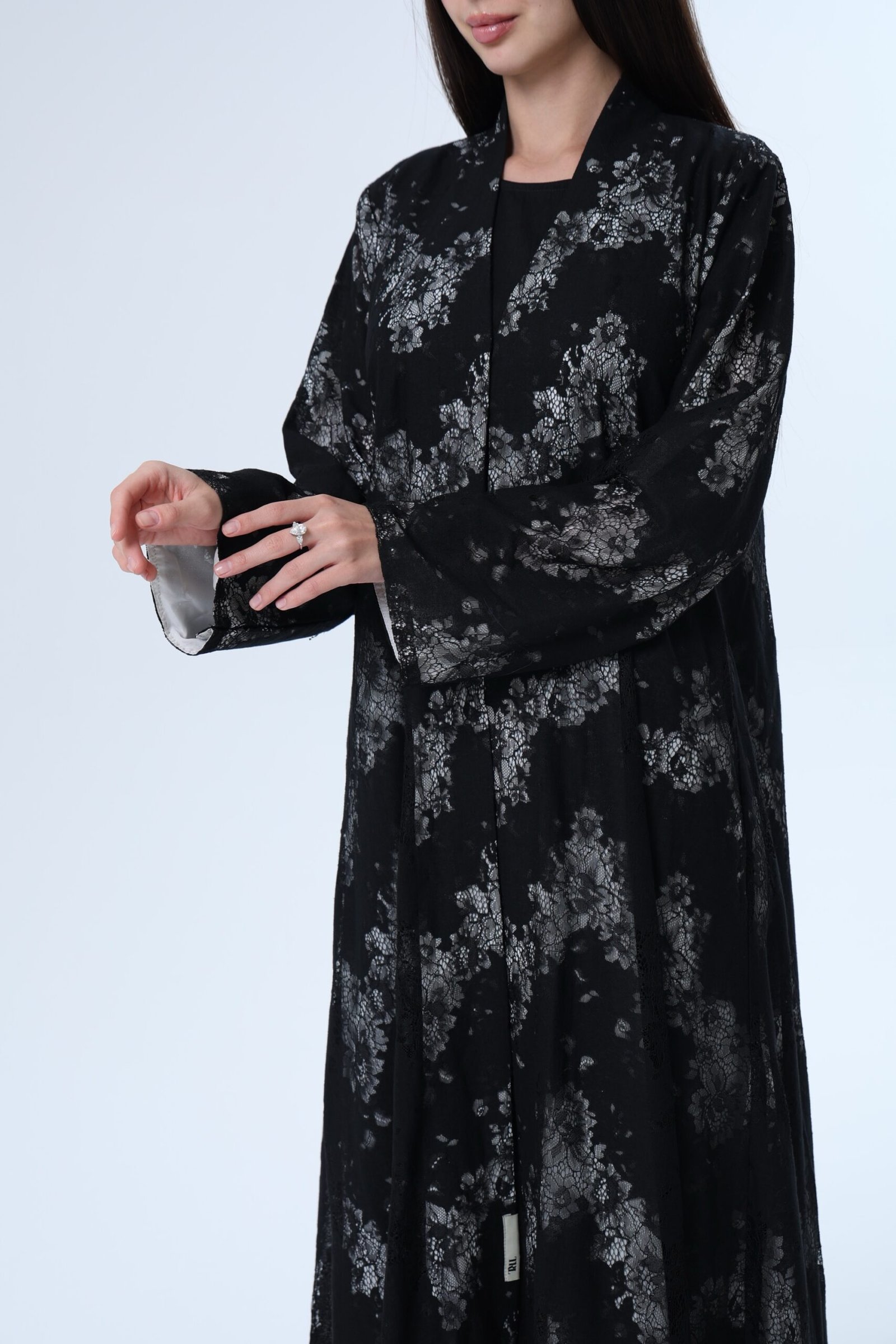 img_5222 A006 — black - Image 1